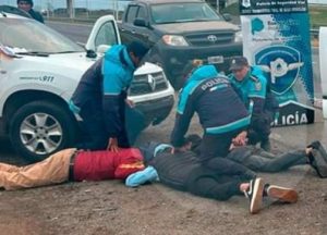 Lee más sobre el artículo Detienen a tres sujetos que viajaban con drogas en auto robado