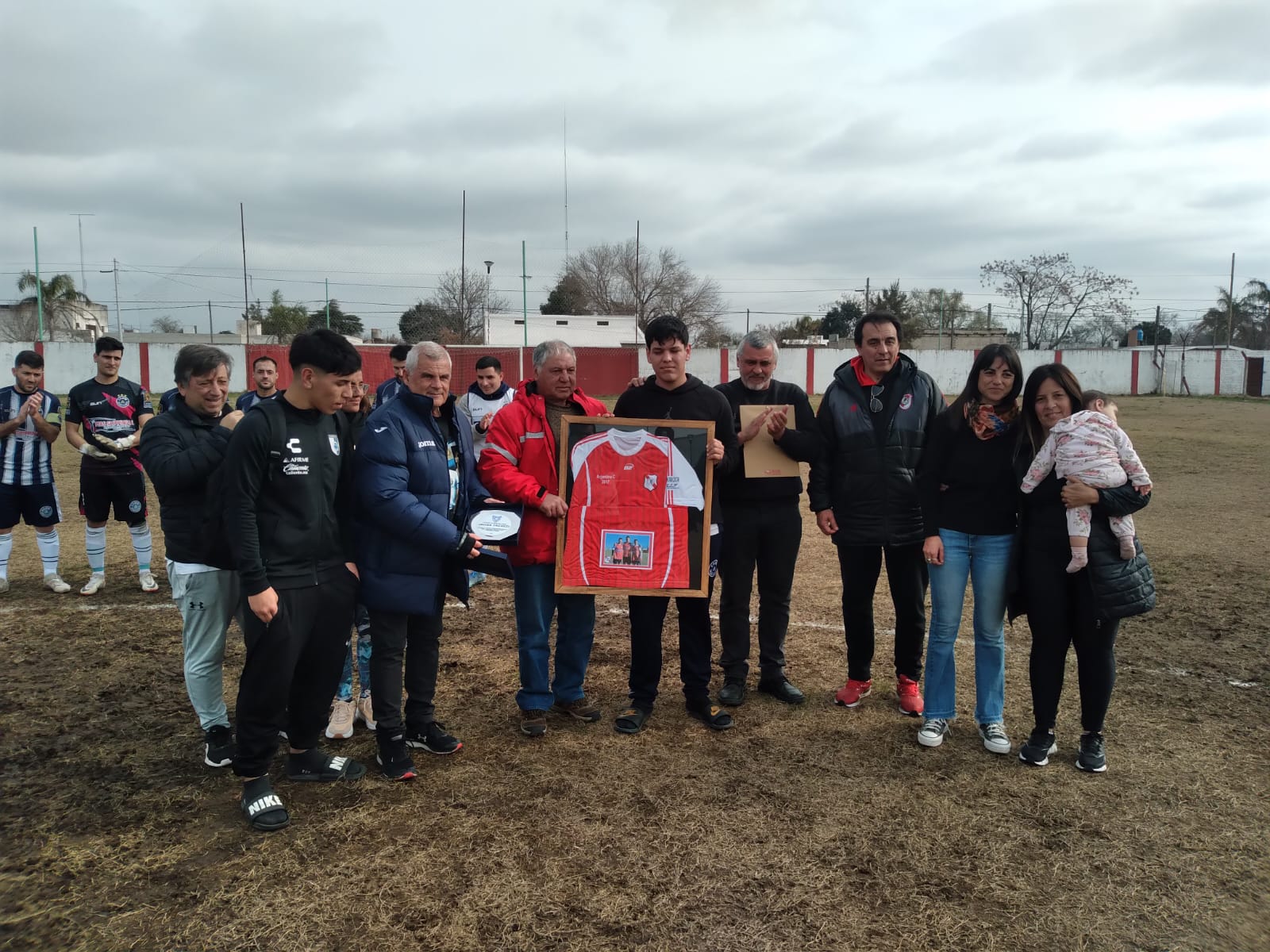 Lee más sobre el artículo Liga Nicoleña de Fútbol: se completó la primera fecha del Torneo Clausura «Javier Yacuzzi»
