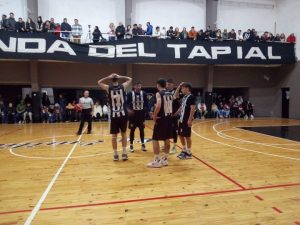 Lee más sobre el artículo Prefederal de Básquet: La Emilia le ganó 84 A 81 a Sacachispas