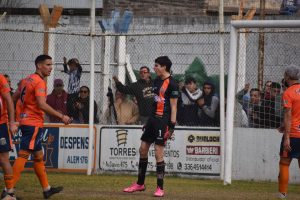 Lee más sobre el artículo Liga Nicoleña de Fútbol: este sábado se juega la primera final entre Defensores-Regatas