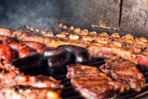 Lee más sobre el artículo Un oneroso asado, el regalo de Milei a los diputados que blindaron al veto