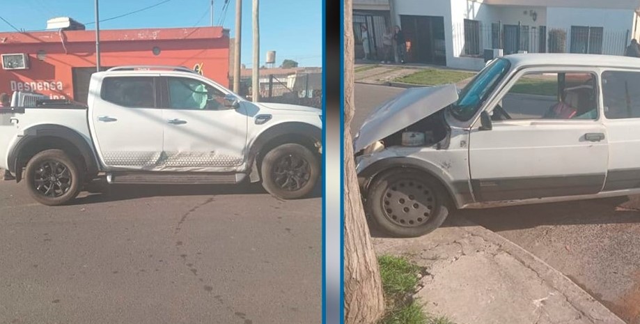 Lee más sobre el artículo Tres personas hospitalizadas tras choque entre auto y camioneta