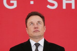 Lee más sobre el artículo Elon Musk dio el brazo a torcer en Brasil