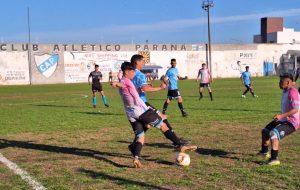 Lee más sobre el artículo Liga Nicoleña de Fútbol: Paraná le ganó a Social 2 a 0 y este domingo se completa la tercera fecha del Clausura