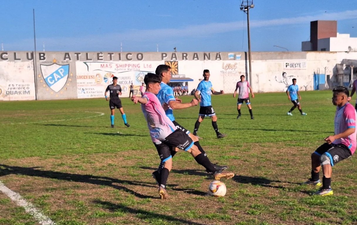 Lee más sobre el artículo Liga Nicoleña de Fútbol: Paraná le ganó a Social 2 a 0 y este domingo se completa la tercera fecha del Clausura