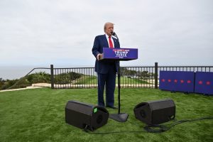 Lee más sobre el artículo Trump retomó la campaña y Kamala Harris lo llamó