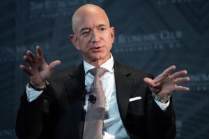 Lee más sobre el artículo «The Washington Post» pierde más de 200 mil suscriptores tras el veto de Bezos a respaldar a Harris