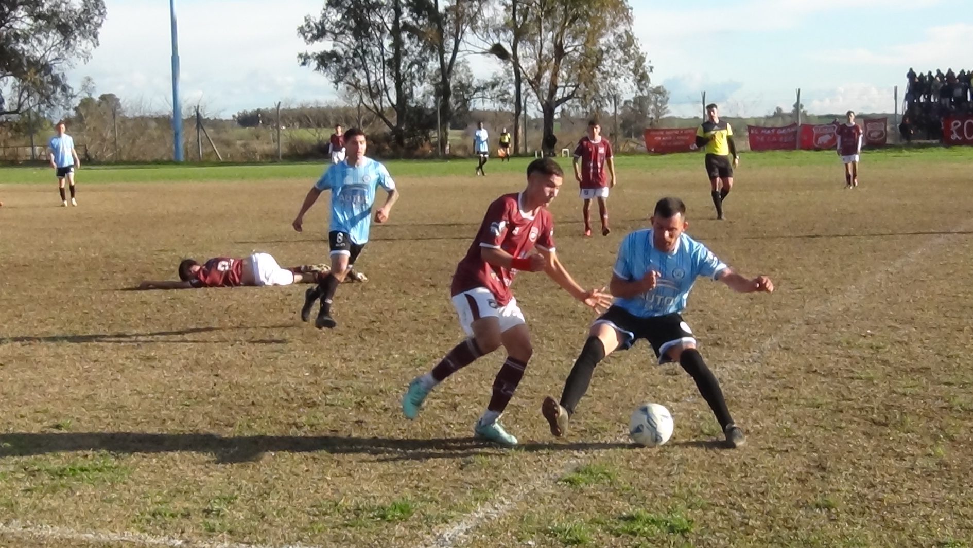 Lee más sobre el artículo Liga Nicoleña de Fútbol: hoy se juegan dos partidos, y el resto la próxima semana
