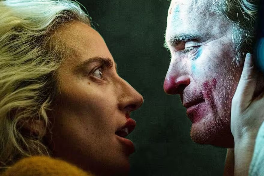 Lee más sobre el artículo El caso Guasón 2: costó el triple de la original, sumó a la máxima estrella pop y va rumbo al fracaso