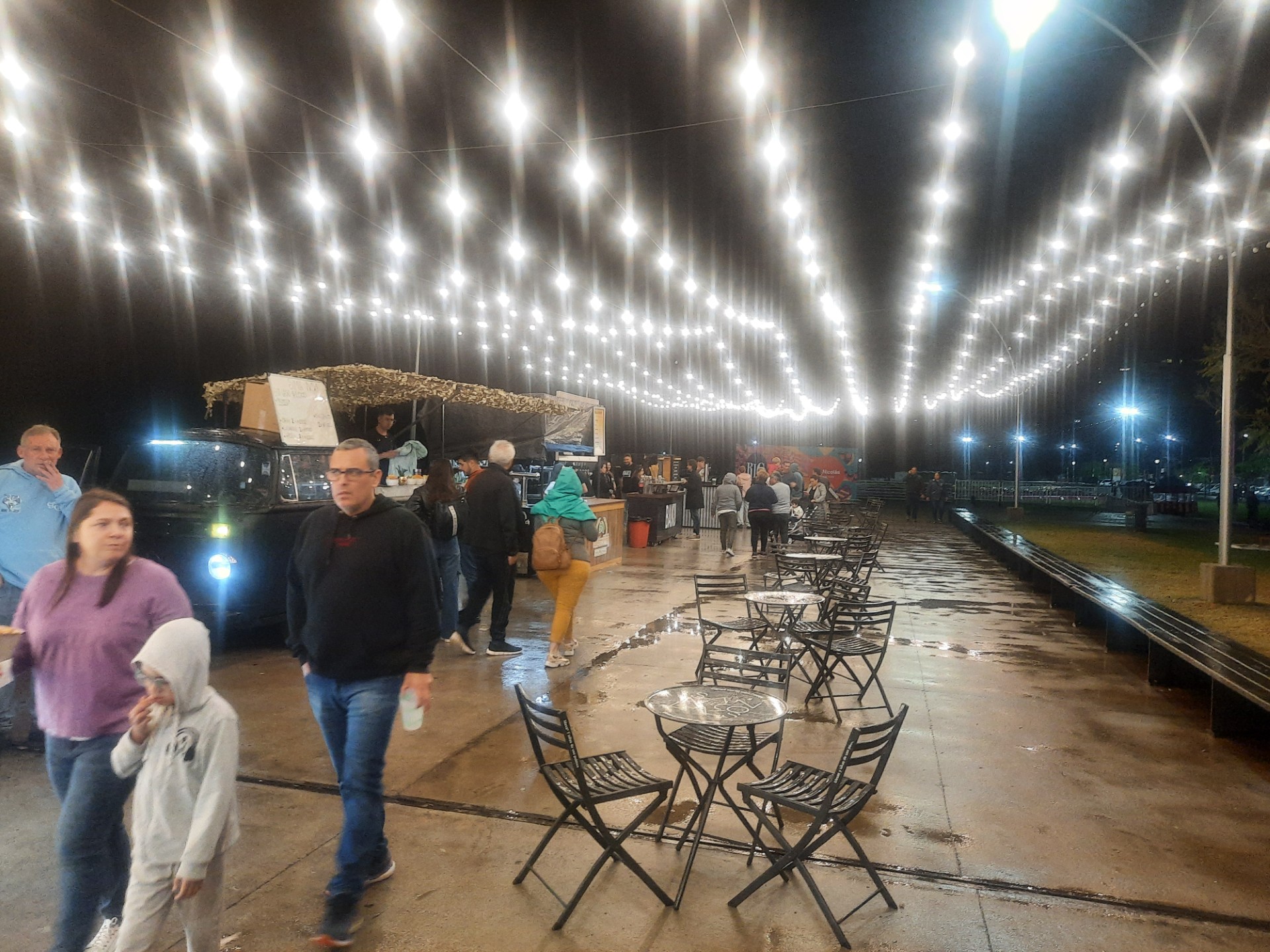 Lee más sobre el artículo Se desarrolla la última noche del Festival Rico