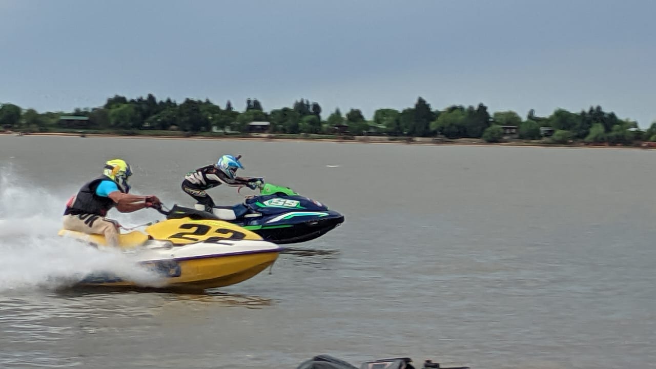 Lee más sobre el artículo Ramallo fue escenario del Campeonato Nacional de Jet Sky y Motos de Agua