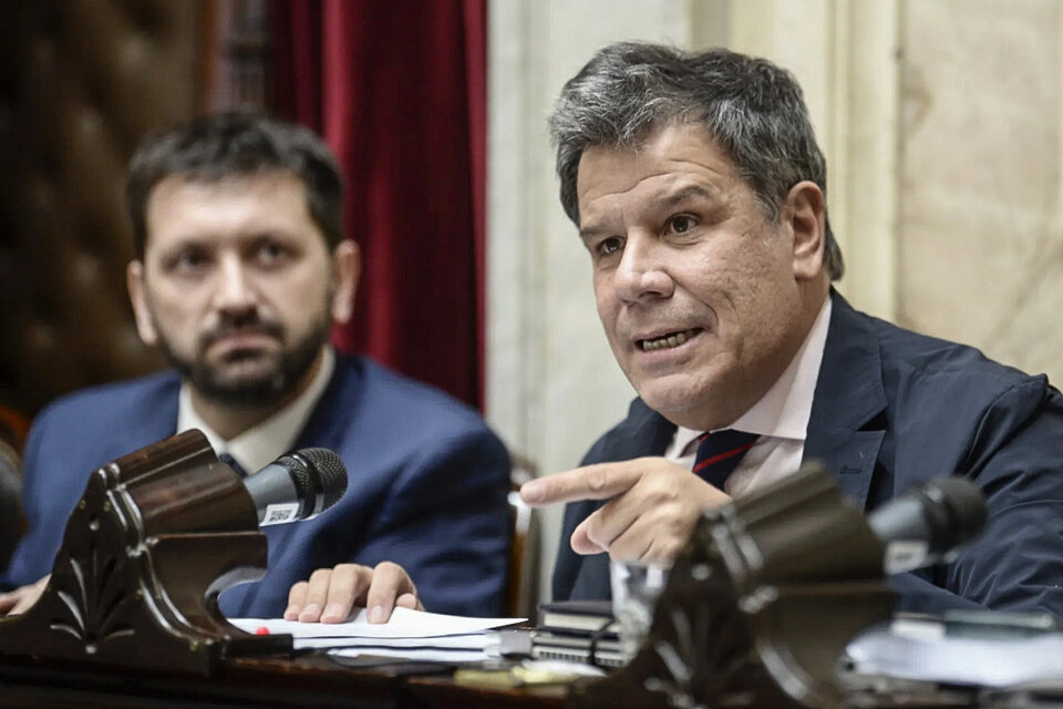 Lee más sobre el artículo UCR: Democracia para siempre, interna para un largo rato