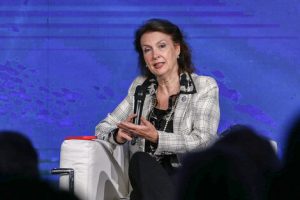 Lee más sobre el artículo La furia de Javier Milei: echó a Diana Mondino tras una votación contra el bloqueo a Cuba