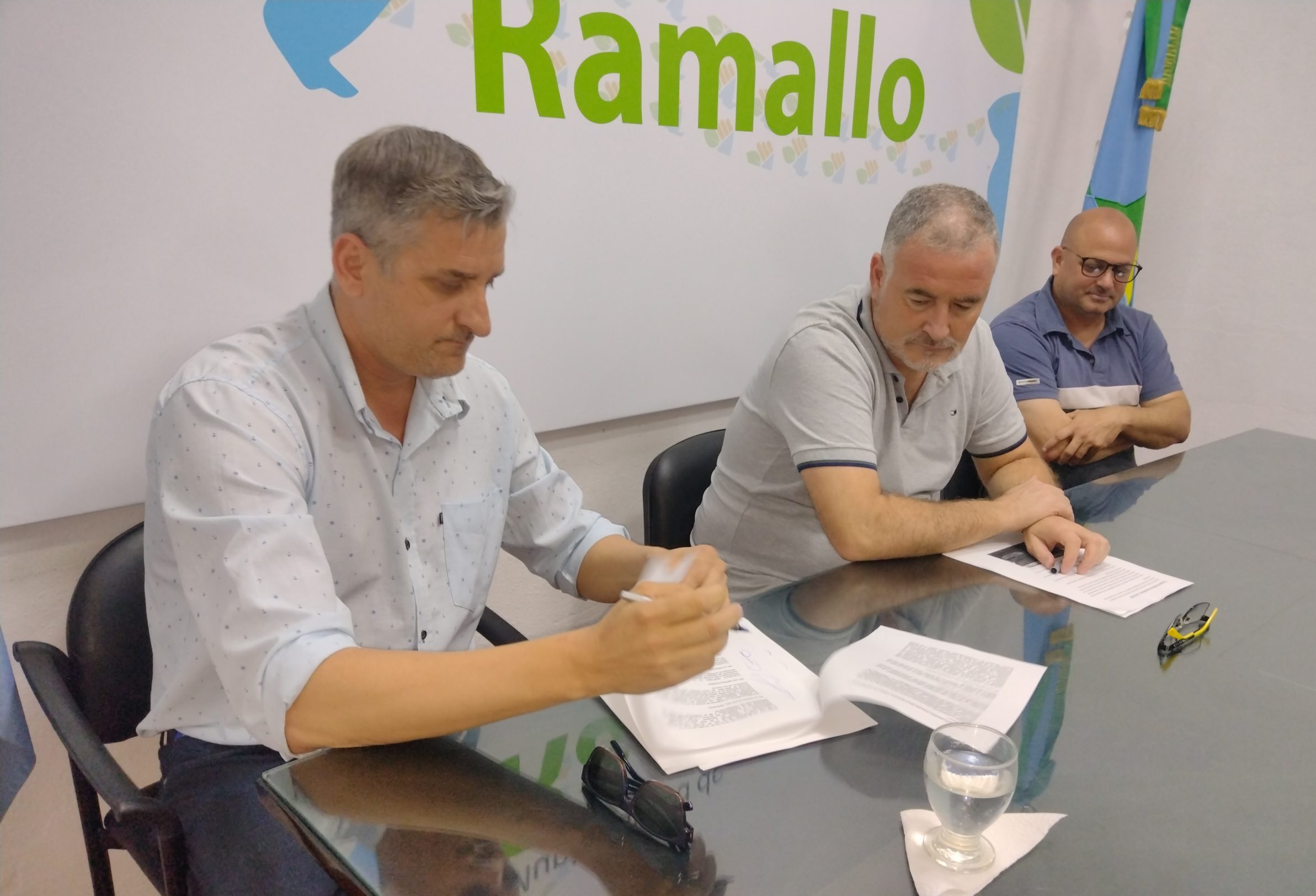 Lee más sobre el artículo La empresa «San Sebastián» comenzó a brindar el servicio de colectivo en Ramallo, bajando el precio del boleto