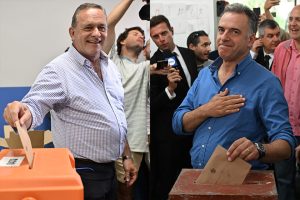 Lee más sobre el artículo Uruguay: el Frente Amplio va al balotaje junto al candidato de Lacalle Pou