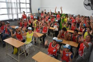 Lee más sobre el artículo Voluntarios en Acción de Ternium: se inauguraron los trabajos en la Escuela n°16