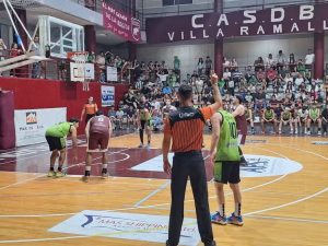 Lee más sobre el artículo Prefederal de Básquet: Defensores ganó el clásico y sueña con la clasificación