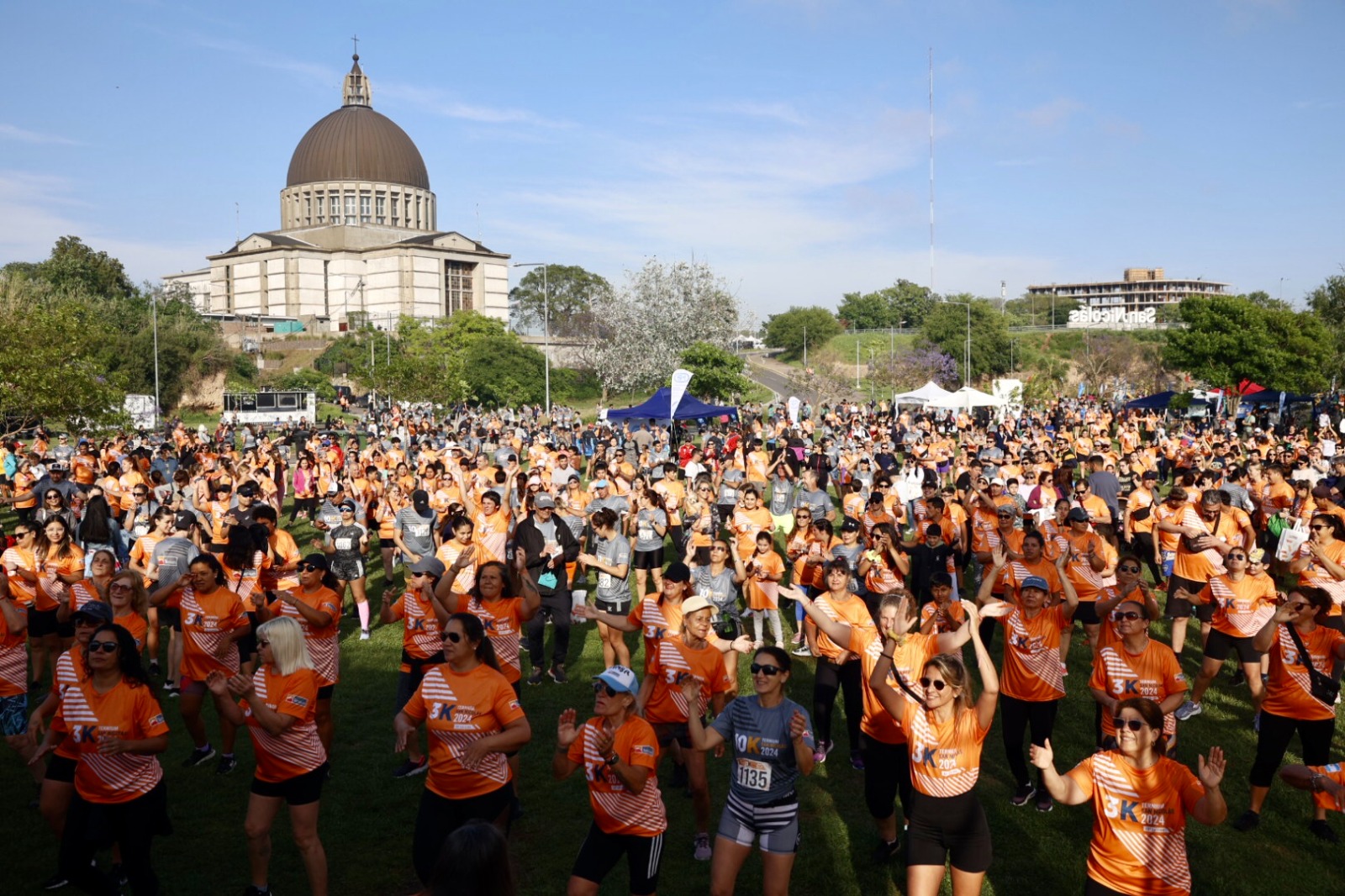 Lee más sobre el artículo Enzo Fernández y María Aguilar, ganadores del Maratón 10K Ternium que convocó a más de 4.000 participantes