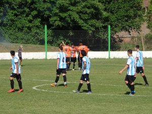 Lee más sobre el artículo Este finde se definen los semifinalistas de la Liga Nicoleña de Fútbol