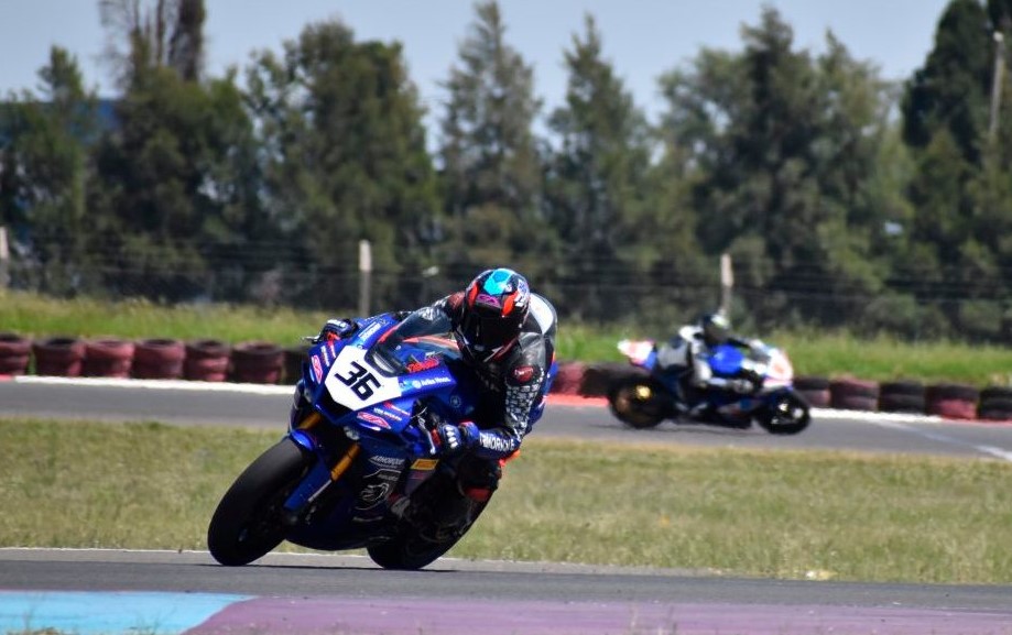 Lee más sobre el artículo Motociclismo: el Superbike disputó su novena fecha en el Autódromo local