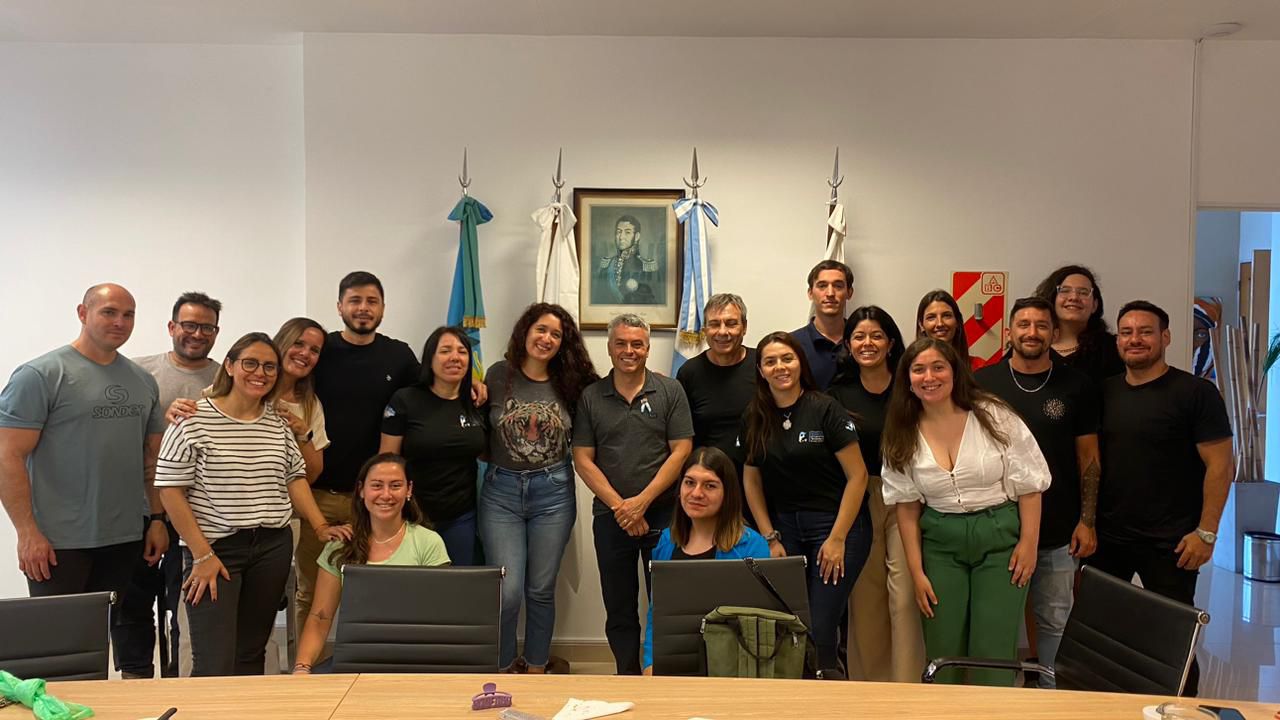 Lee más sobre el artículo El diputado socialista Esteban Paulón estuvo en San Nicolás