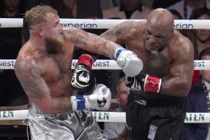 Lee más sobre el artículo La pelea entre Jake Paul y Mike Tyson se convirtió en uno de los 10 eventos deportivos más vistos de la historia: cómo quedó el ranking