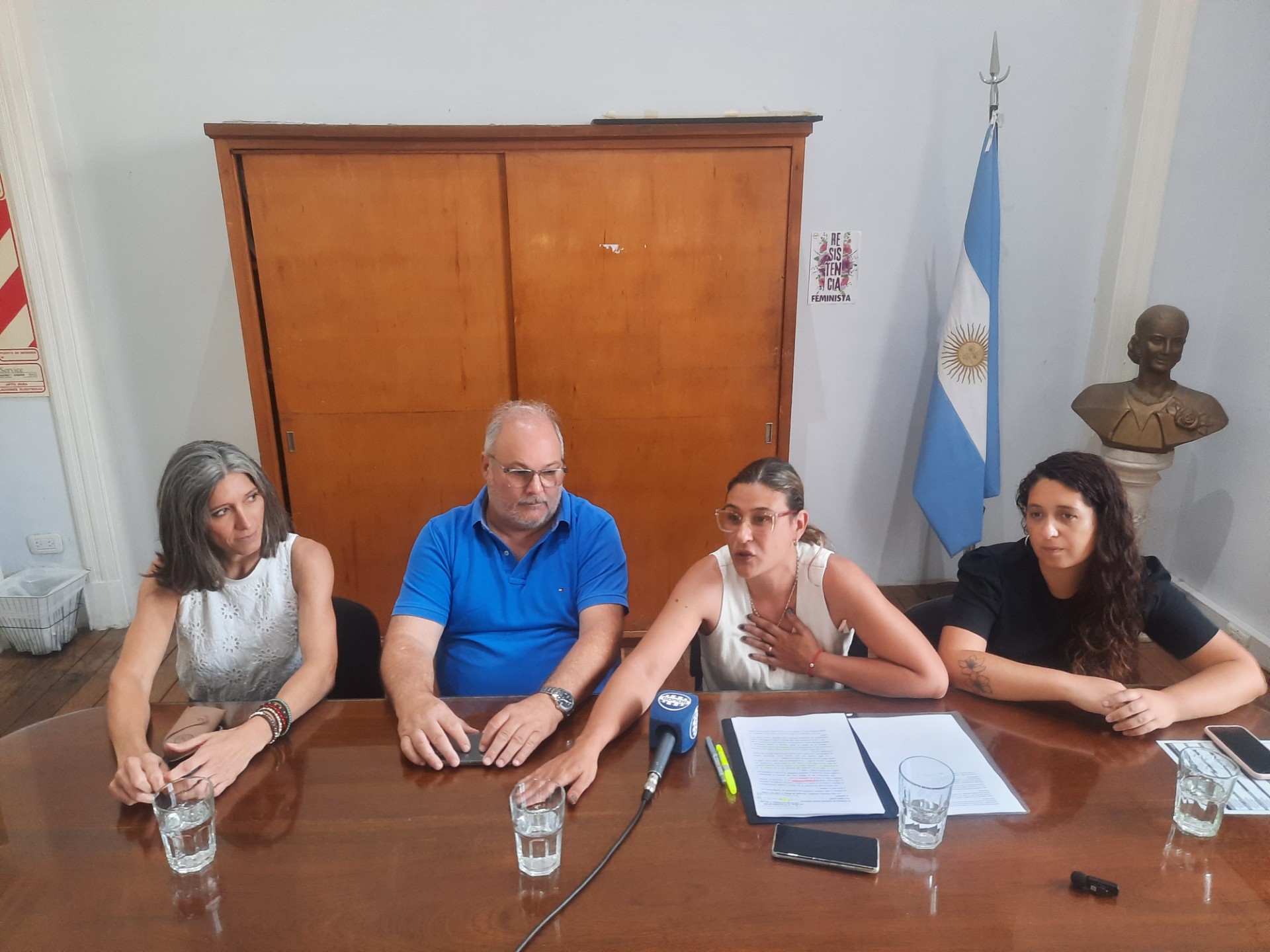 Lee más sobre el artículo Unión por la Patria no irá a la sesión por el Presupuesto, y reclama respuesta por pago ilegal de premio a concejales oficialistas