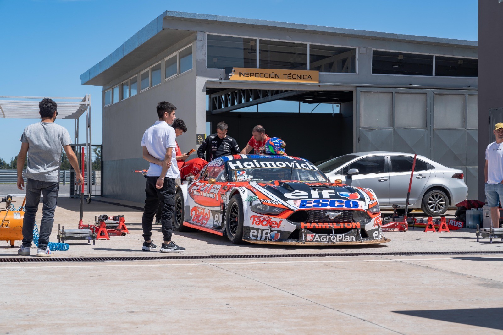 Lee más sobre el artículo Equipos del TC realizaron pruebas en el Autódromo San Nicolás