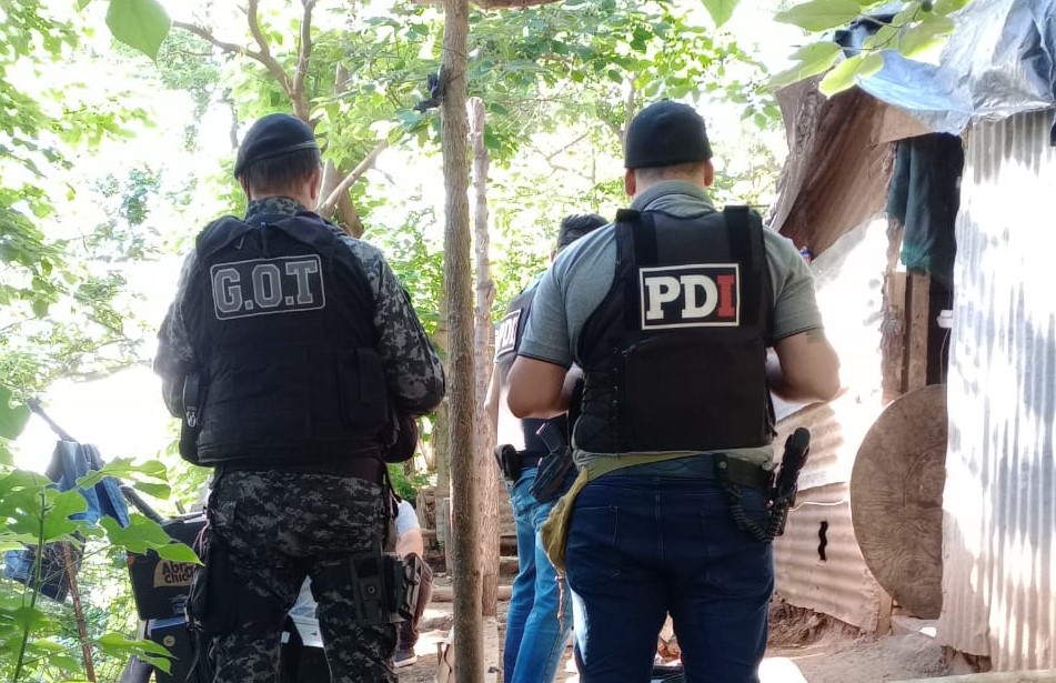 Lee más sobre el artículo Villa Constitución: cuatro detenidos tras allanamientos por narcotráfico