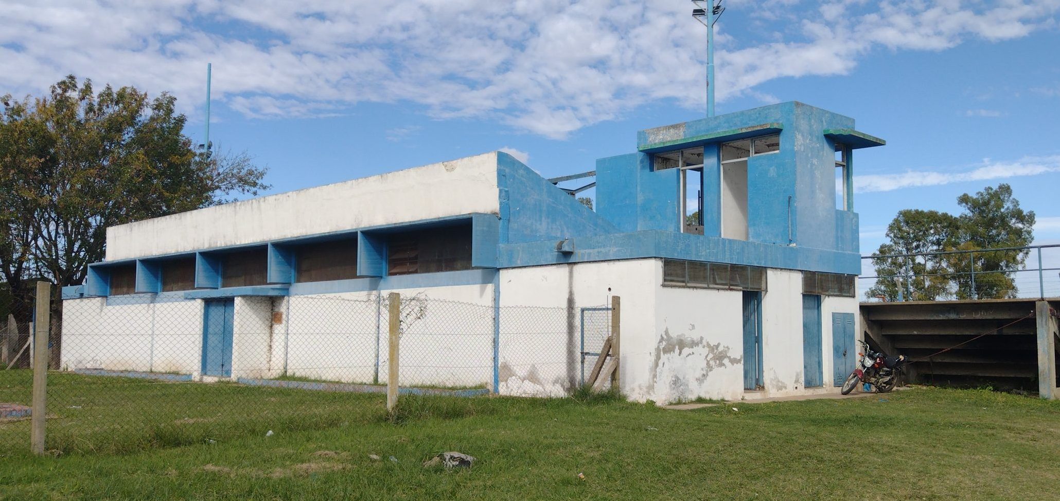 Lee más sobre el artículo Ramallo: el municipio pondrá en valor el Polideportivo «Simón Apiza»