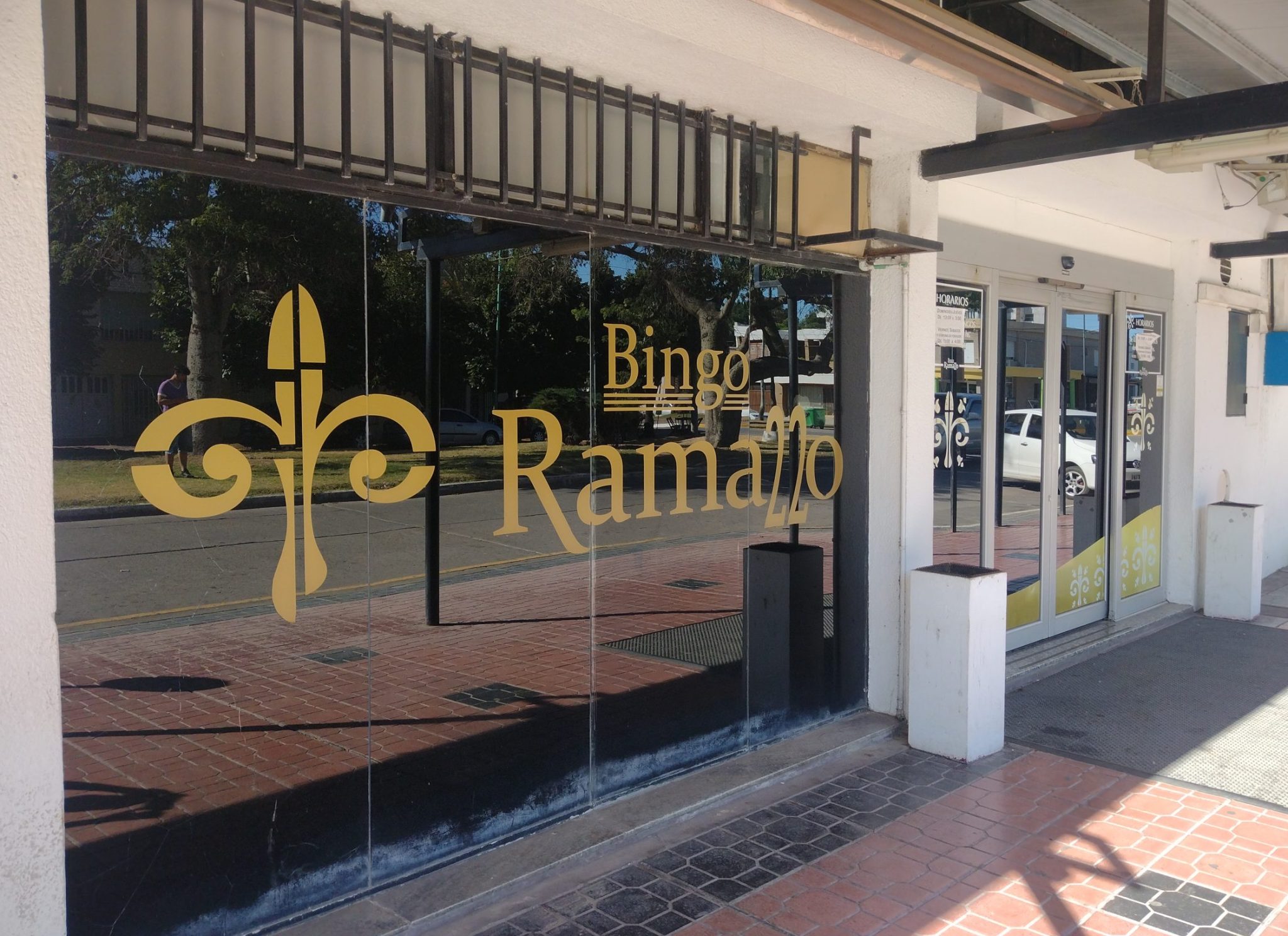 Lee más sobre el artículo Cierra el Bingo Ramallo y más de cien personas se quedan sin trabajo