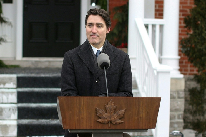 Lee más sobre el artículo Debilitado y con su popularidad en baja, Justin Trudeau renunció como primer ministro de Canadá