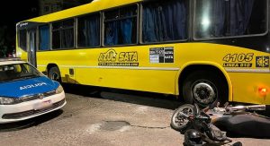 Lee más sobre el artículo Una mujer herida tras choque entre moto y colectivo en zona céntrica