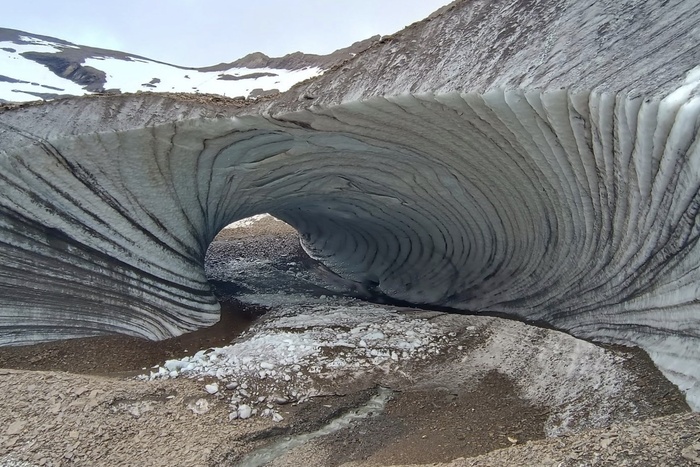 Lee más sobre el artículo Se vino abajo una de las joyas naturales de Tierra del Fuego: qué pasó en la Cueva del Jimbo