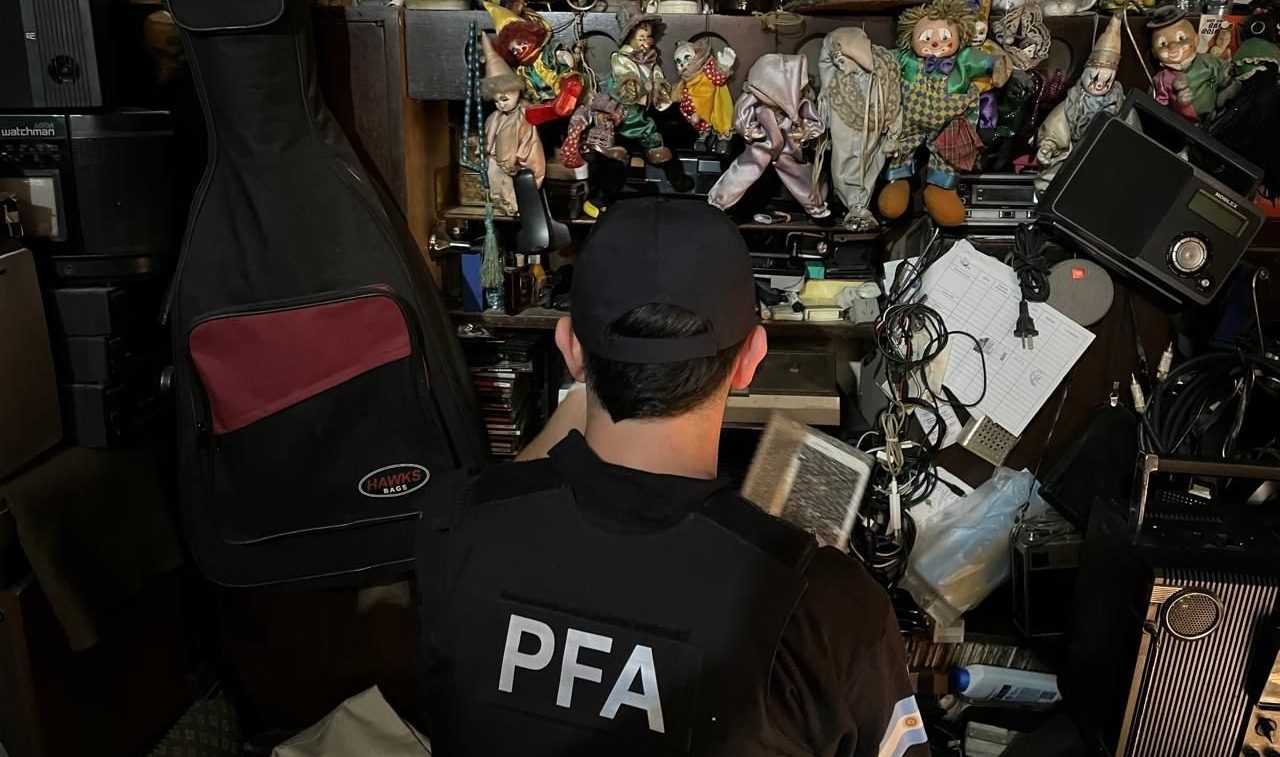 Lee más sobre el artículo Cayó una banda que vaciaba cuentas bancarias con un virus informático