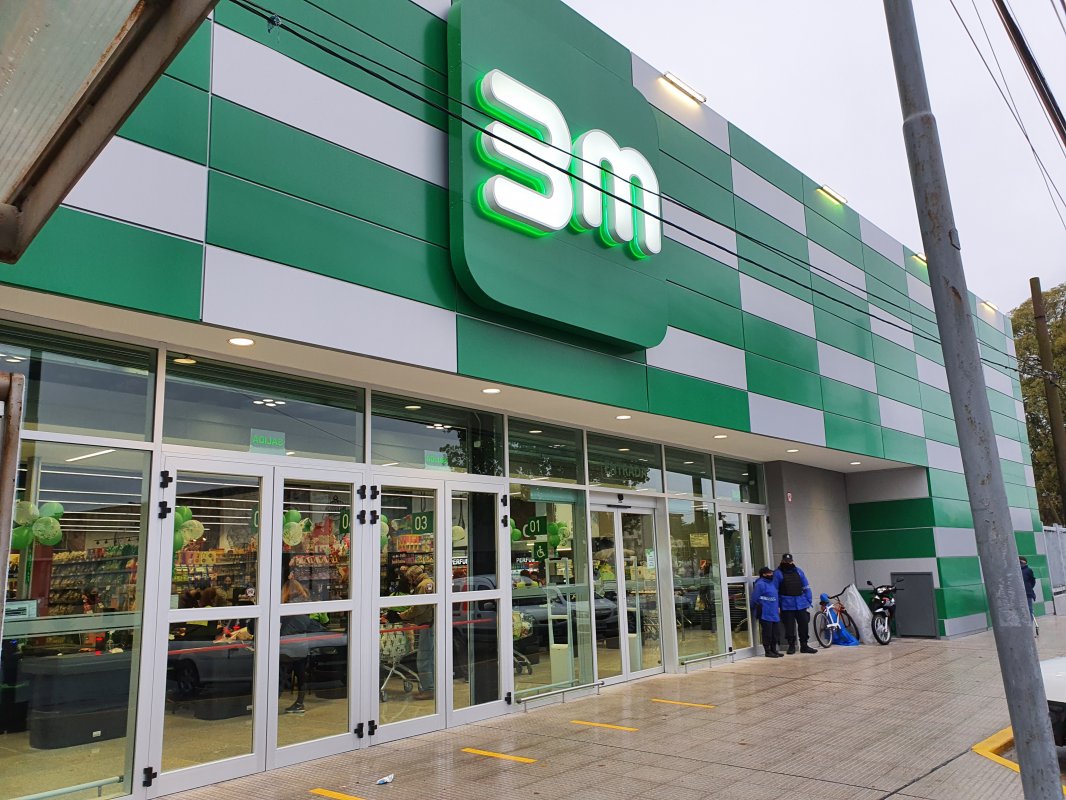 Lee más sobre el artículo Polémica y debate por la posible instalación de un mega Supermercardo 3M en Villa Constitución