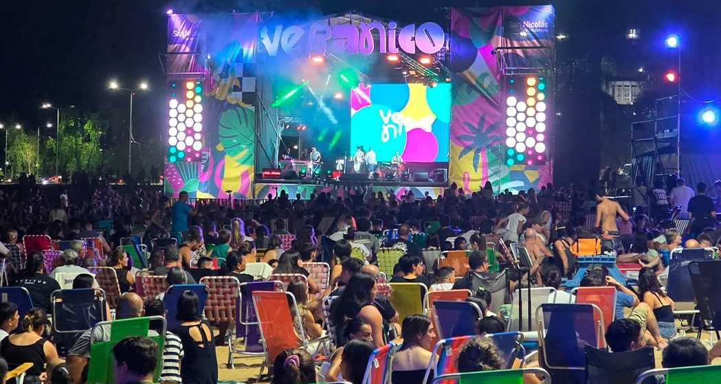 Lee más sobre el artículo Culminó el primer fin de semana del ciclo «Veranico», en Laguna Descubrí San Nicolás