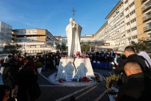 Lee más sobre el artículo Preocupa cada vez más la salud del Papa Francisco