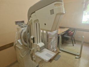 Lee más sobre el artículo Ramallo: Poletti entregó un mamógrafo y anunció millonaria inversión para ampliar el Hospital Gomendio