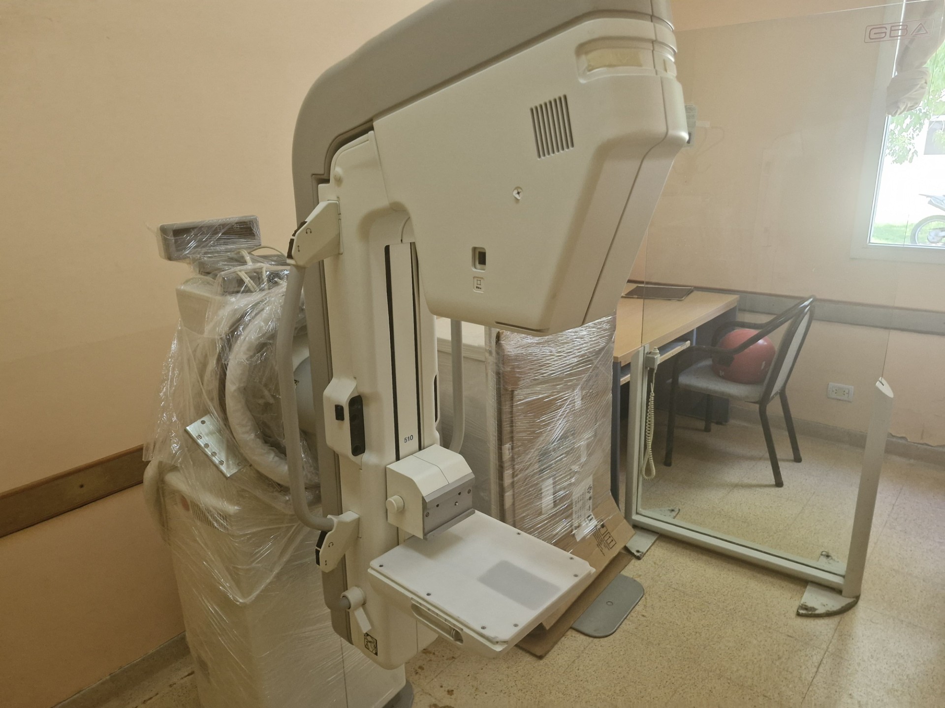 Lee más sobre el artículo Ramallo: Poletti entregó un mamógrafo y anunció millonaria inversión para ampliar el Hospital Gomendio