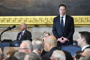 Lee más sobre el artículo Tesla se desploma en Alemania tras el viraje ultraderechista de Musk
