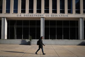 Lee más sobre el artículo EE.UU.: cierran oficinas del Departamento de Educación por orden de Trump
