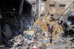 Lee más sobre el artículo Más de 400 personas murieron por los bombardeos de Israel contra Gaza