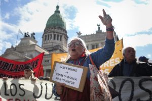 Lee más sobre el artículo La represión, los jubilados y la peor crisis de Milei