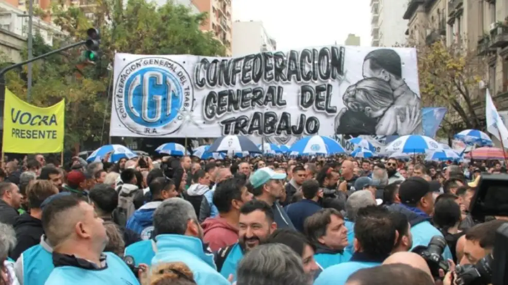 Lee más sobre el artículo La CGT confirmó que el 8 de abril habrá paro general