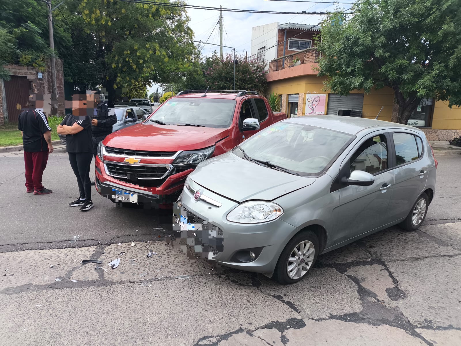 Lee más sobre el artículo Nuevo accidente de tránsito en la esquina de Roca y Pringles