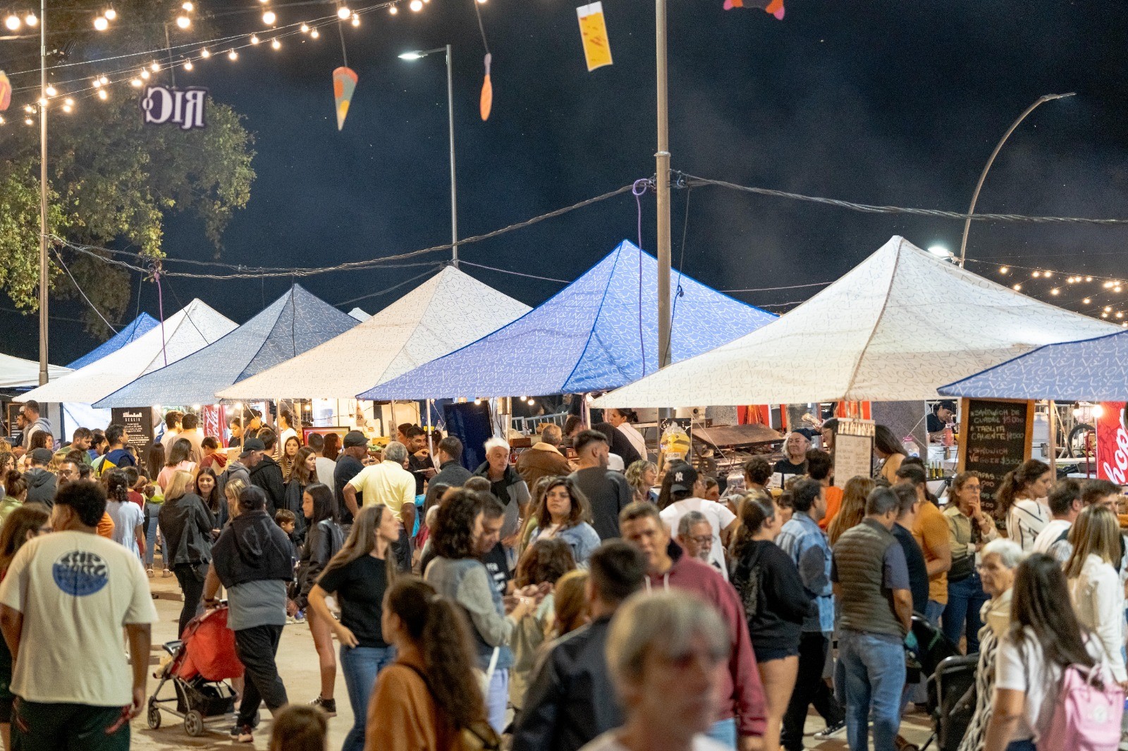 Lee más sobre el artículo Comenzó el Festival Rico, con un variado menú en los puestos y restaurantes