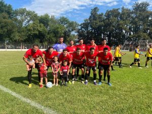 Lee más sobre el artículo Liga Nicoleña de Fútbol: Regatas y San Martín de Pérez Millán lideran el Torneo Apertura
