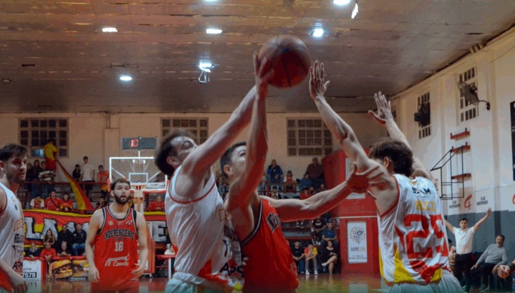 Lee más sobre el artículo Liga Federal de Básquet: tras la suspensión, reprograman para el viernes el partido de Belgrano en Zárate