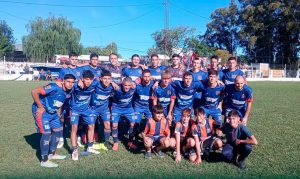 Lee más sobre el artículo Liga Nicoleña de Fútbol: gran victoria de Regatas, que se afianza como líder del Apertura